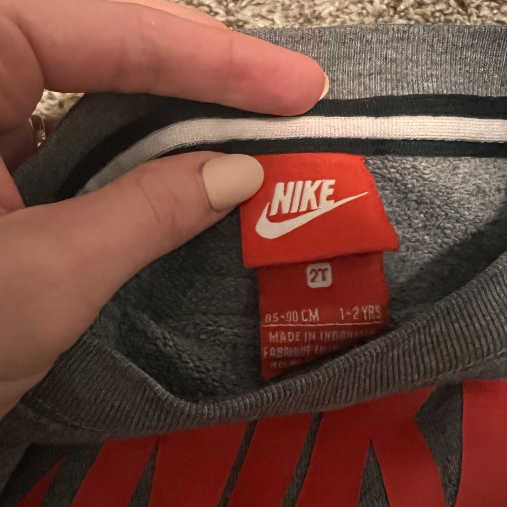 2T Nike Toddler Baby Boy Crewneck Sweater